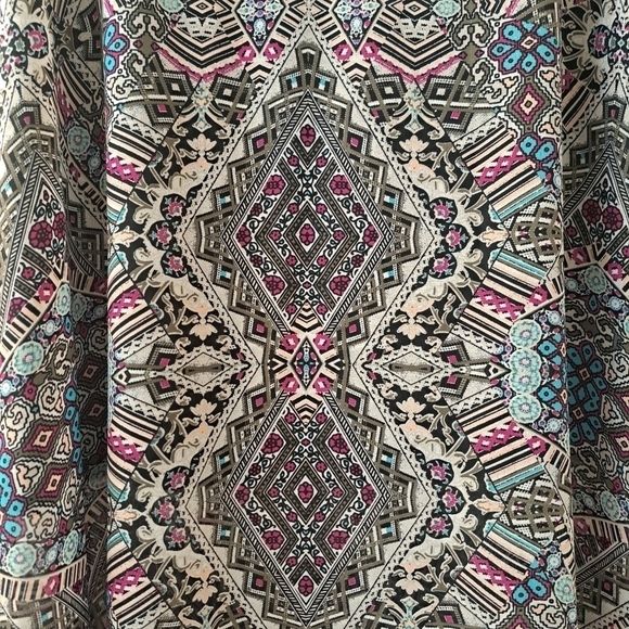 NWT Maurices Multi-Color Asymmetrical Hem Skirt Size Large - Picture 6 of 14